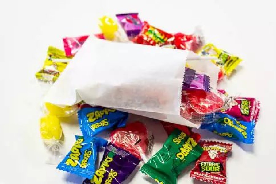 Lollies & Chocolate * | Sunshine Confectionery Outlet Lolly Bags White Paper Old Aussie Favourites & Classic Retro Lollies