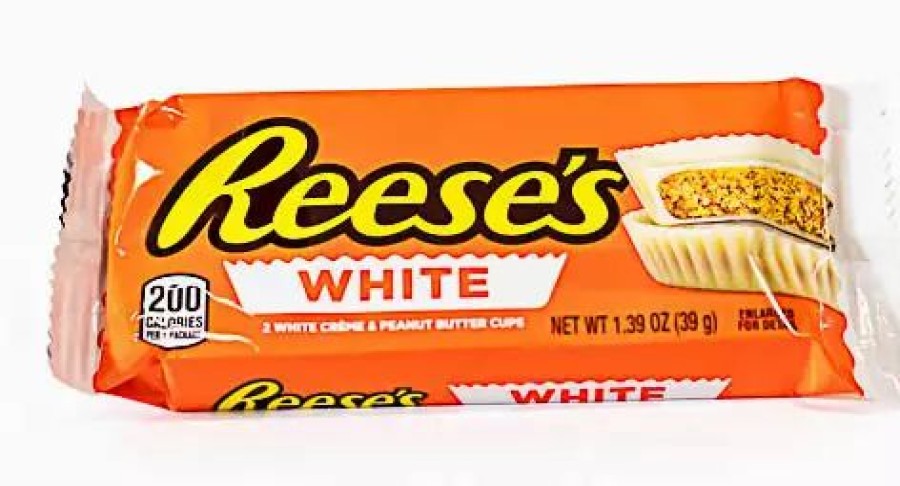 Lollies & Chocolate * | Reese Candy Company Chocolates Milk, Dark & White Reese'S White Chocolate Peanut Butter Cups 42G