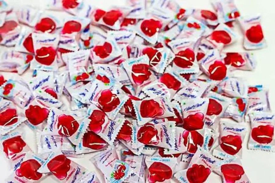 Lollies & Chocolate * | Candy Brokers Hartbeat (Heartbeat) Strawberry Jumbo Candies Bag