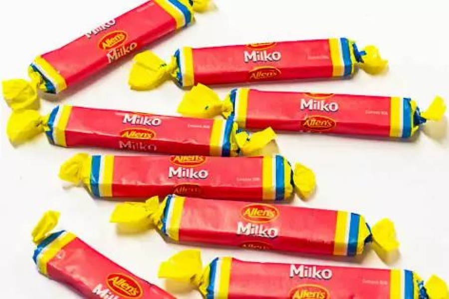 Lollies & Chocolate * | Allen'S Milko Sticks By Allens 64 Sticks