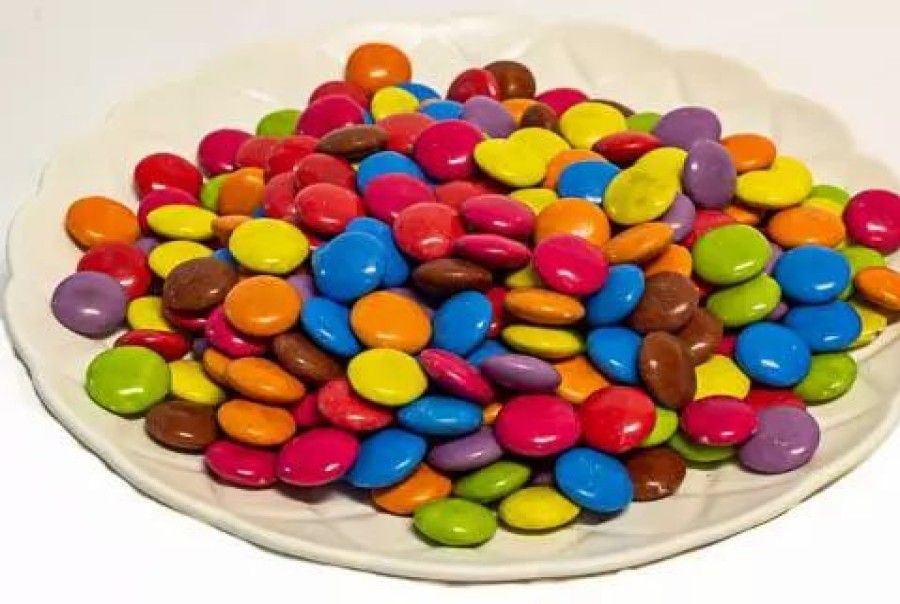 Lollies & Chocolate * | Chocolates Milk, Dark & White Smarties 50G By Allens Nestle